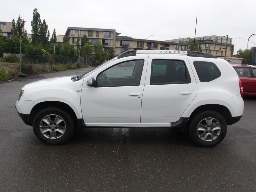 dacia-duster-1-6i-cr-1-majitel - 4