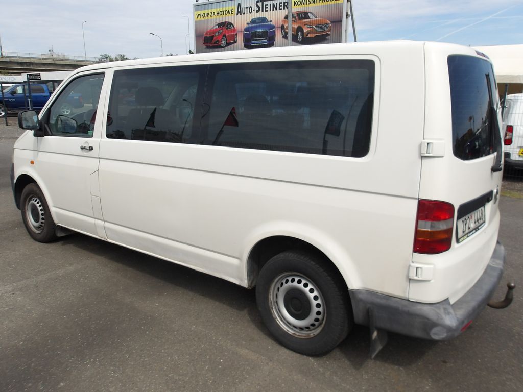 volkswagen-transporter-2-5tdi-novy-motor-long-cr - 5