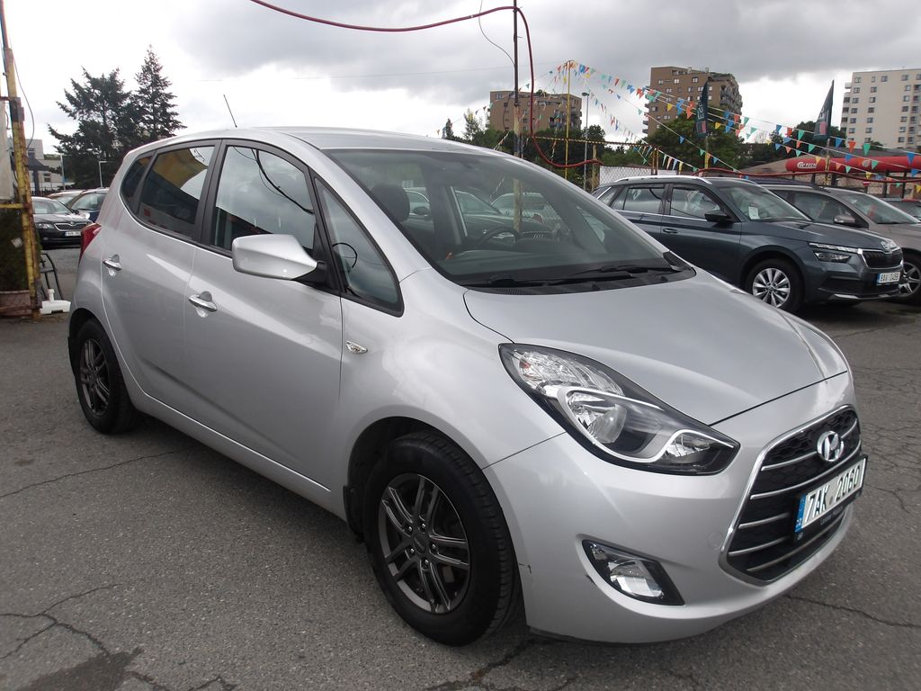 hyundai-ix20-1-6i-91kw-naj-56000km-1-ma - 2