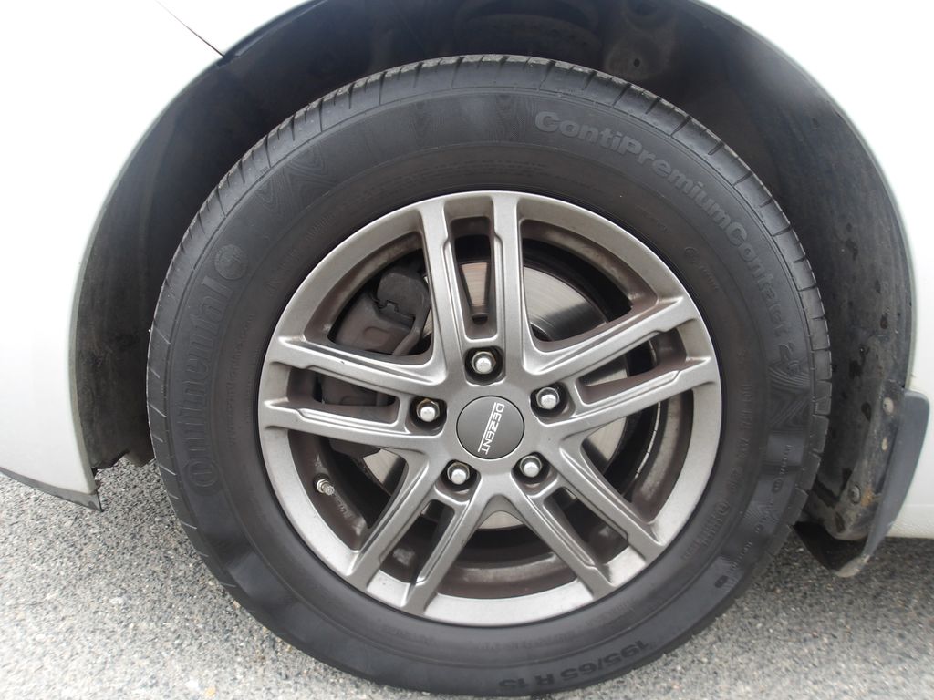 hyundai-ix20-1-6i-91kw-naj-56000km-1-ma - 8