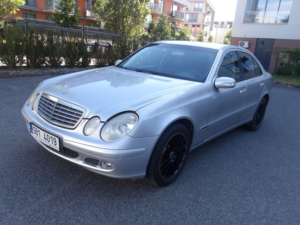 Mercedes-Benz Třídy E 2,2CDi