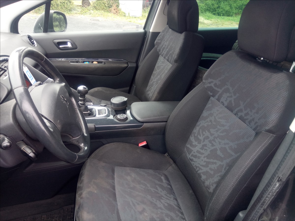 peugeot-3008-1-6-hdi-digiklima-cr - 7