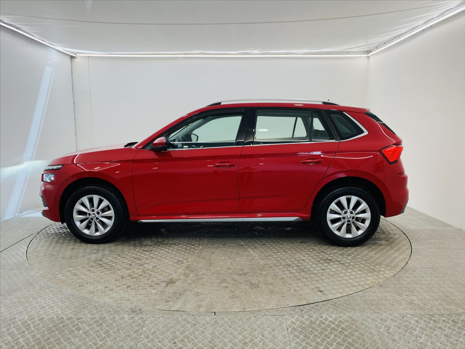 skoda-kamiq-1-0-tsi-81kw-style - 2