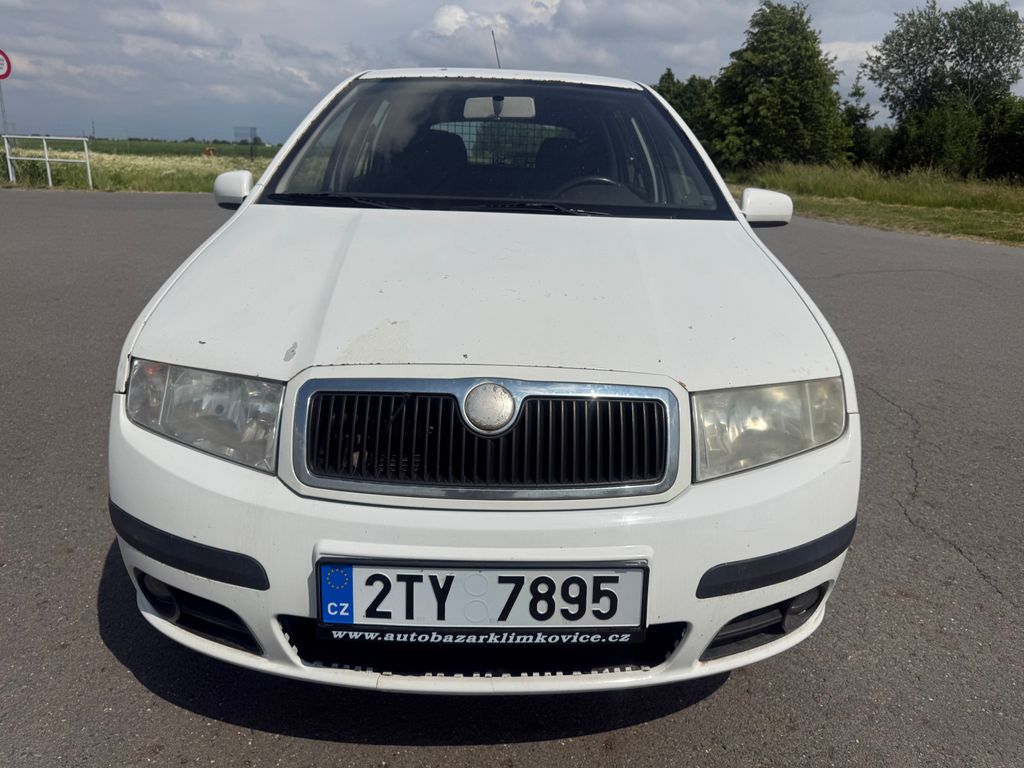 skoda-fabia-1-4-tdi-51kw-klimatizace-tazne-zarizeni - 7