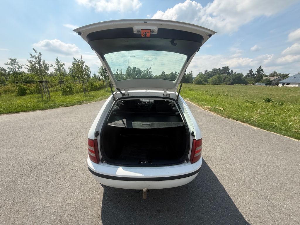 skoda-fabia-1-4-tdi-51kw-klimatizace-tazne-zarizeni - 8