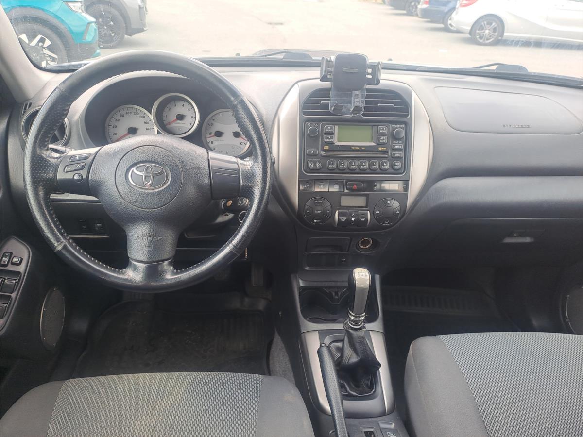 toyota-rav4-2-0-d-4d-4x4 - 8