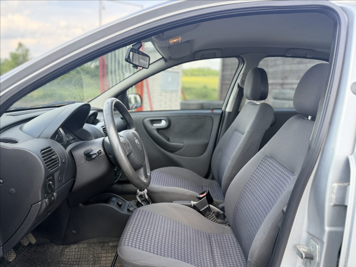 opel-corsa-1-2-i-klima-po-stk - 8