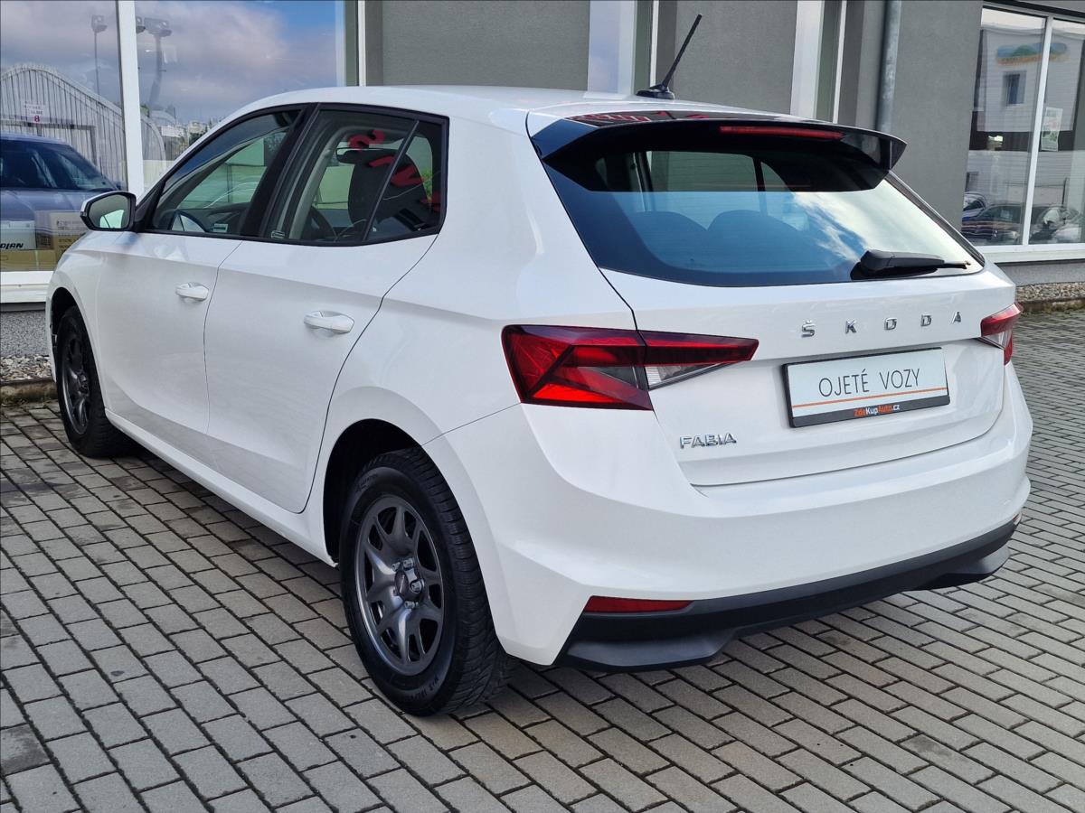 skoda-fabia-1-0tsi-ambition-cr-1-majitel - 7
