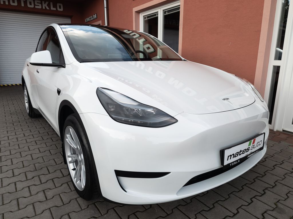 tesla-model-y-standard-plus-rwd-220kw-soh-95 - 5