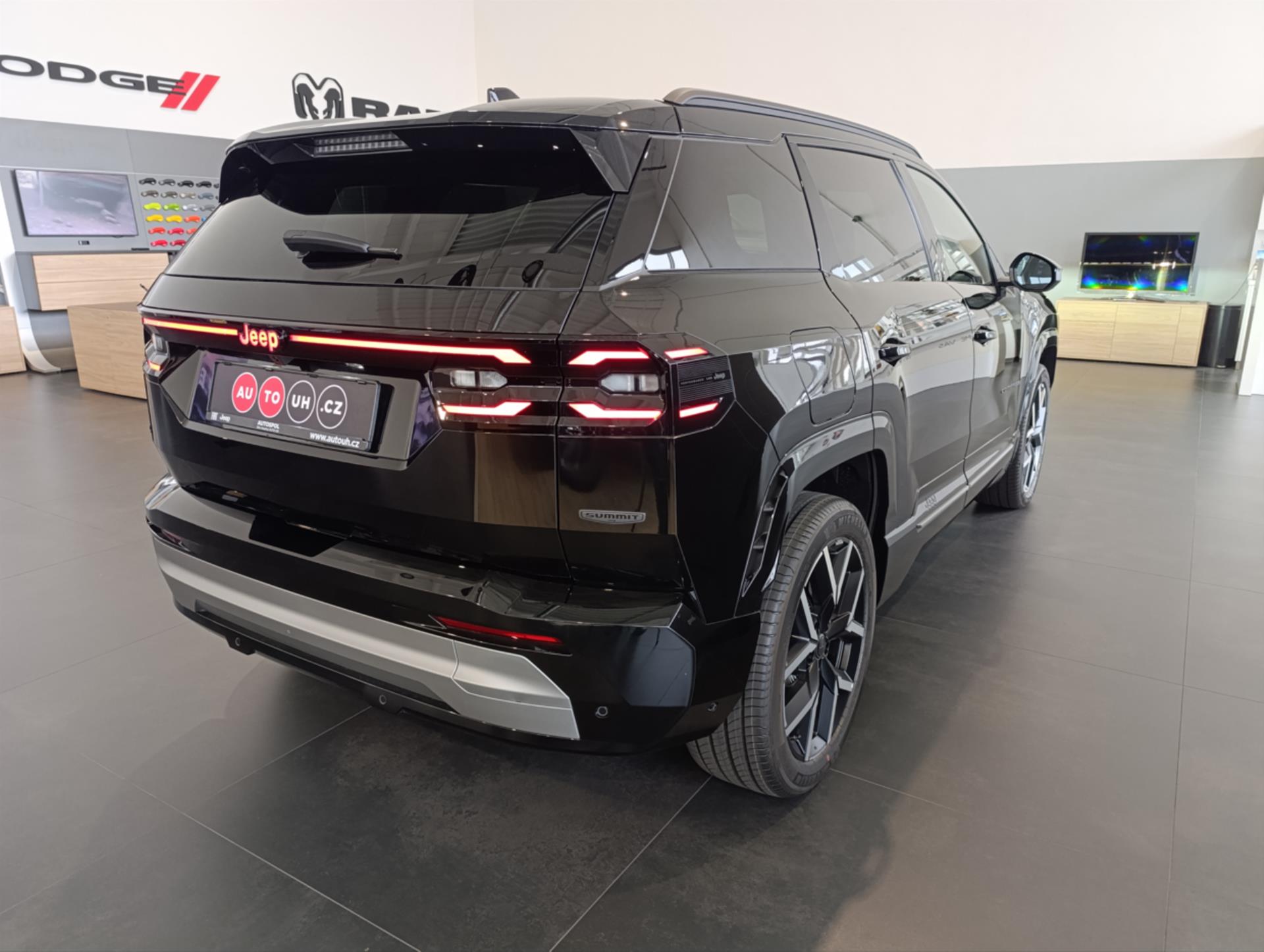 jeep-compass-1-6-plug-in-hybrid-225k-summit - 6