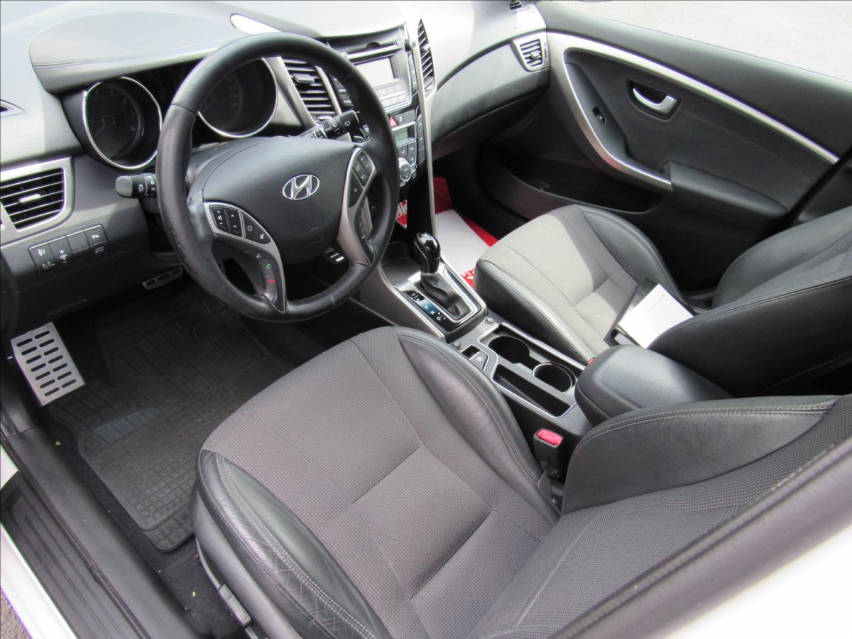 hyundai-i30-1-6-gdi-99kw-automat - 8
