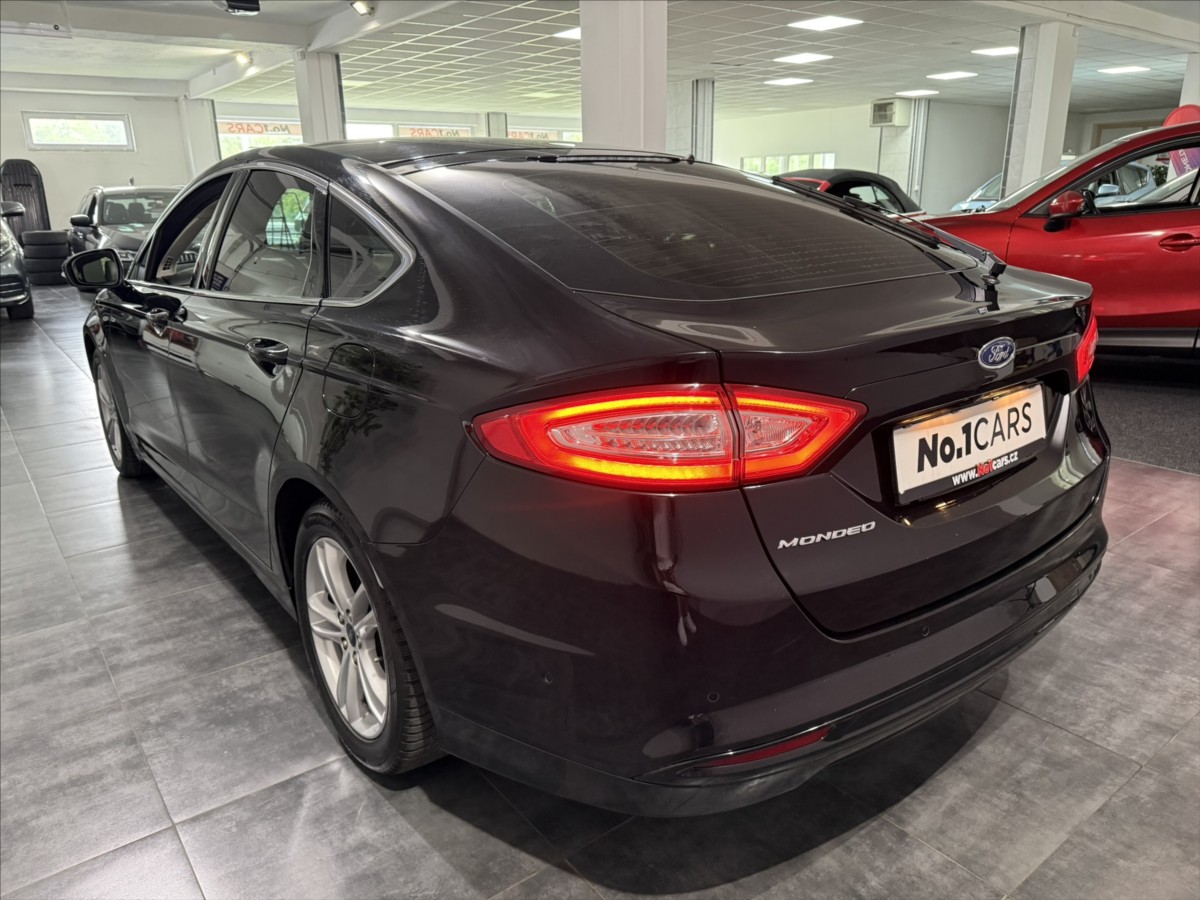 ford-mondeo-1-5-ecoboost-titanium-top - 3