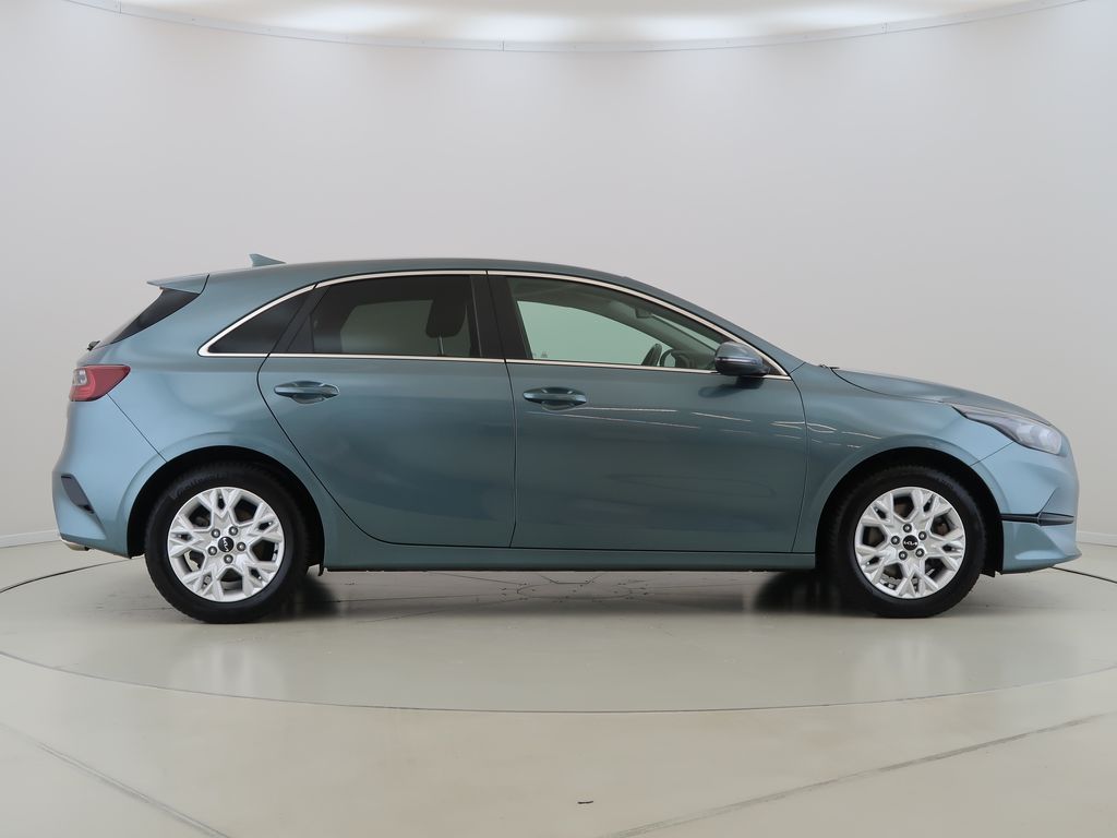 kia-ceed-1-5t-gdi-mhev-cz - 3