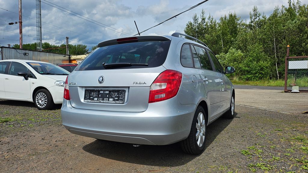 skoda-fabia-1-4i-16v-kombi-1-majitel - 5