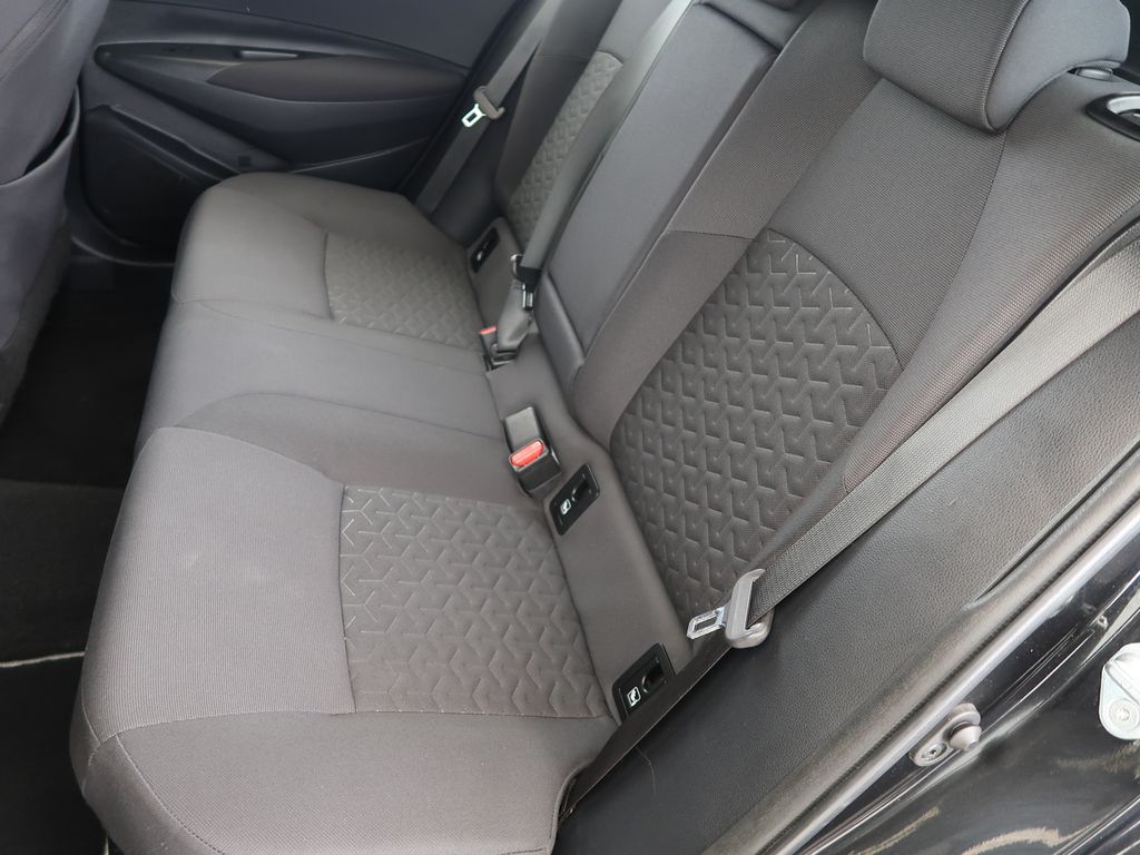 toyota-corolla-2-0hybrid-cz-1maj-comforttech - 9