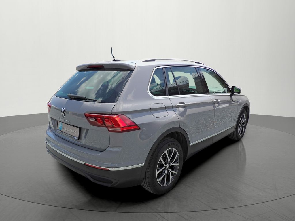 volkswagen-tiguan-1-5tsi-110kw-6-m-t-life-virtual - 3