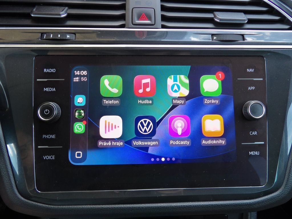 volkswagen-tiguan-1-5tsi-110kw-6-m-t-life-virtual - 8
