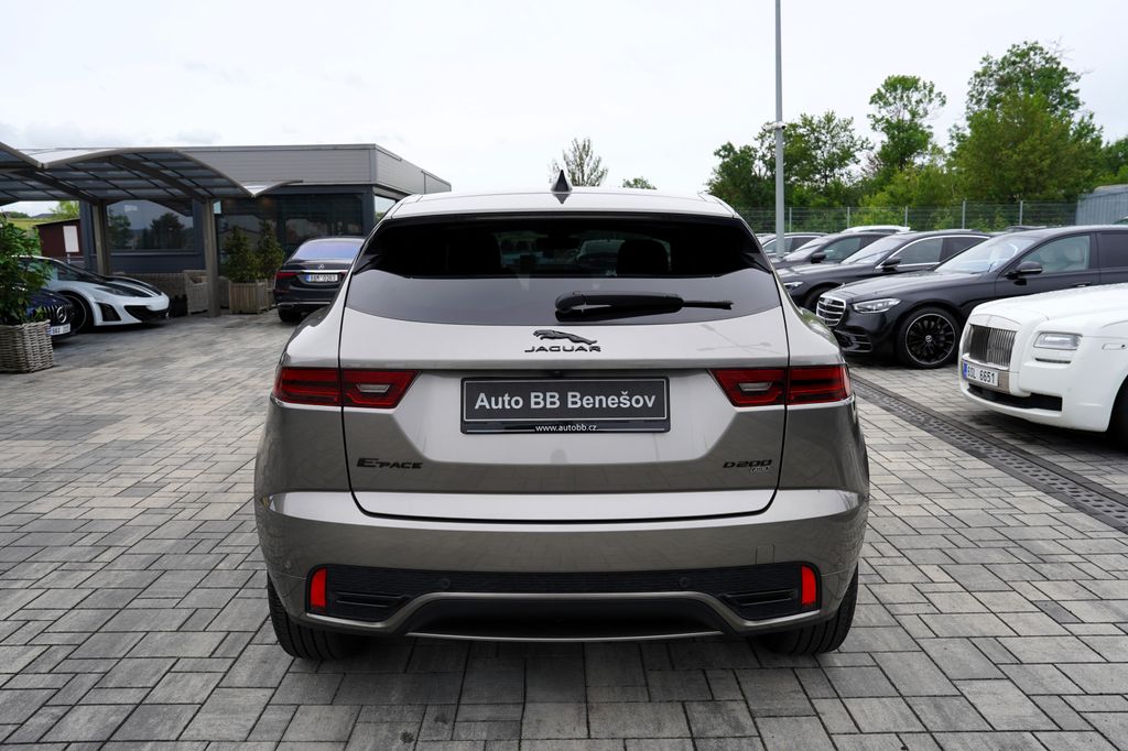 jaguar-f-pace-d200-4wd-r-dynamic-aut-led-facelift - 4