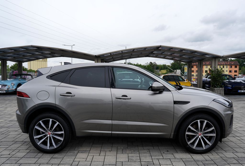 jaguar-f-pace-d200-4wd-r-dynamic-aut-led-facelift - 6