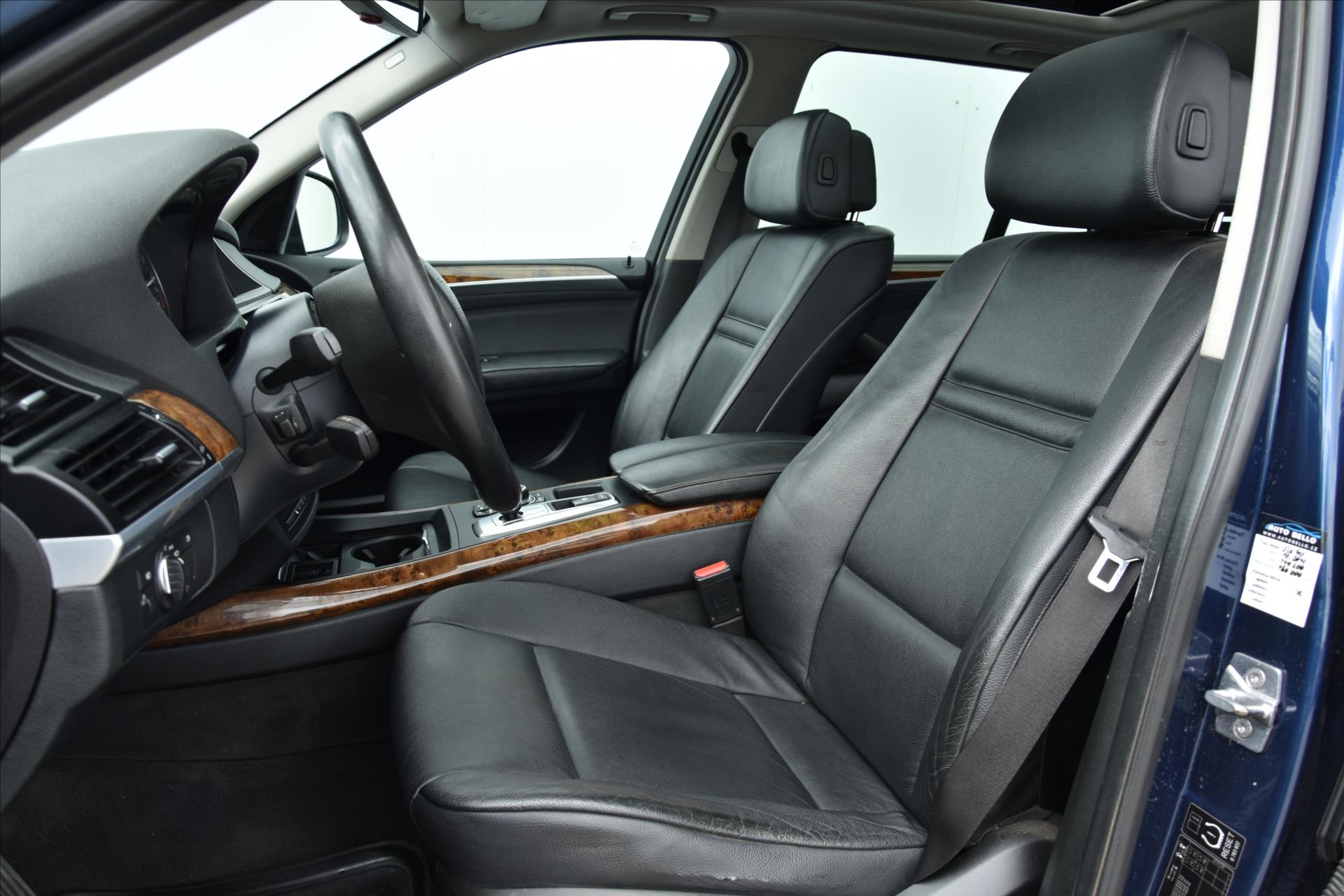 bmw-x5-xdrive-30d-navi-panorama-7mist - 9