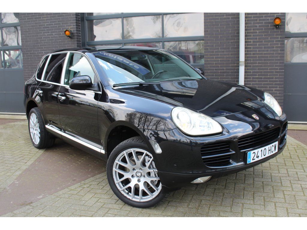 Porsche Cayenne(2002-) 
