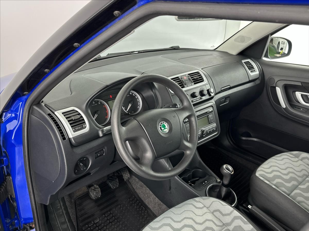 skoda-roomster-1-4-16v-style - 5