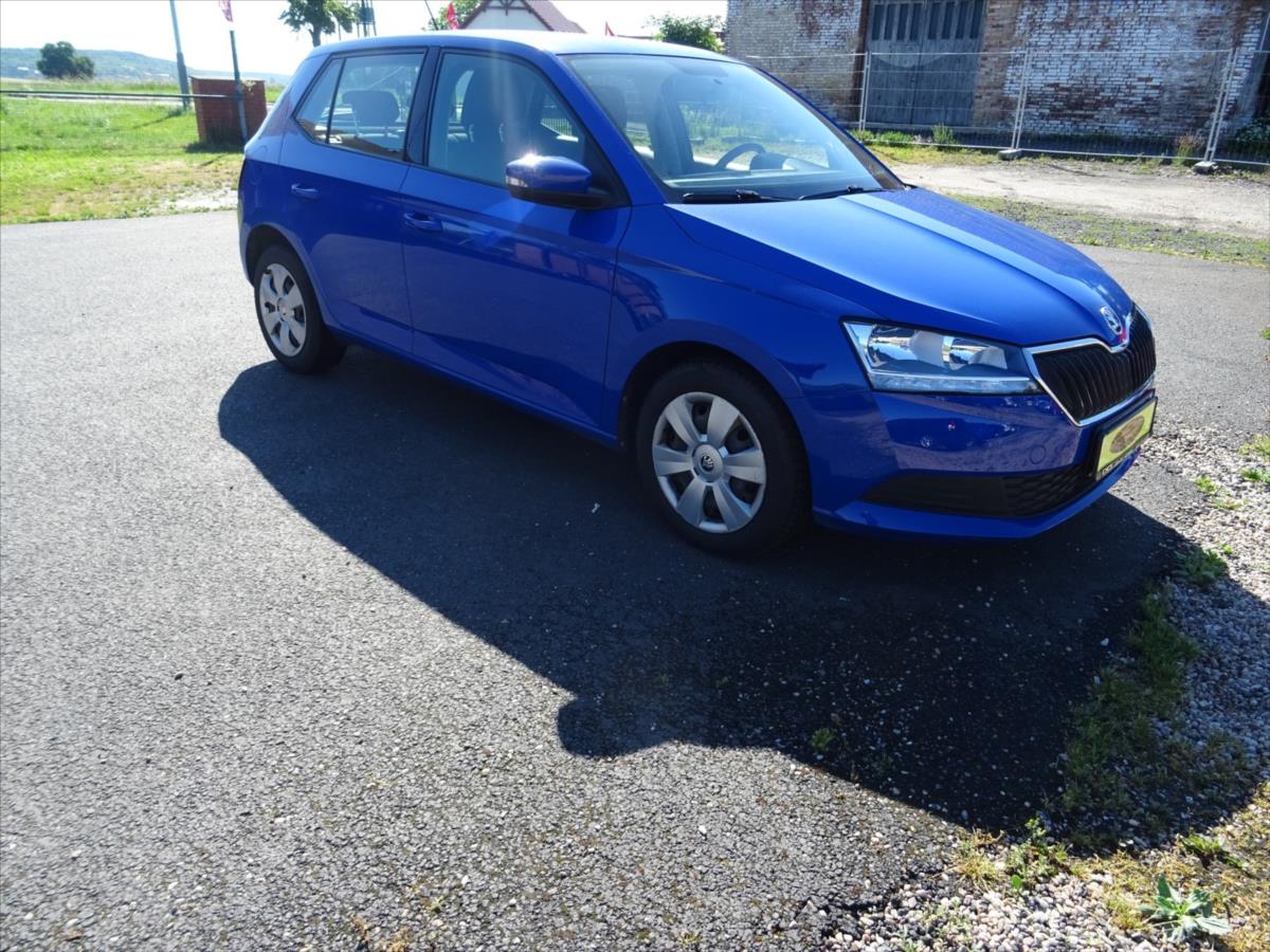 skoda-fabia-1-0-tsi - 1