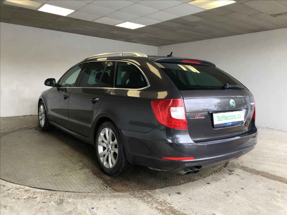 skoda-superb-2-0-tdi - 4