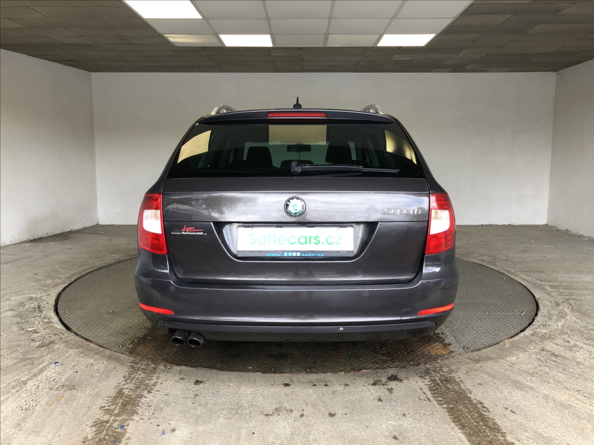 skoda-superb-2-0-tdi - 5