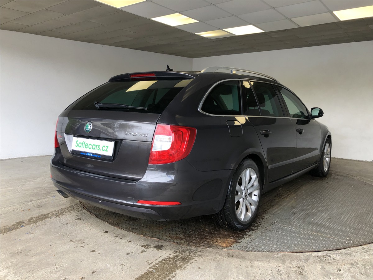 skoda-superb-2-0-tdi - 6