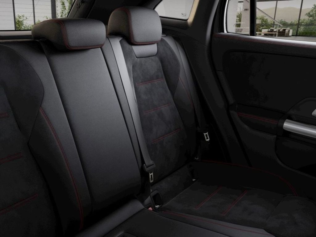 mercedes-benz-gla-gla-200-d-4matic-edition-140-years - 7