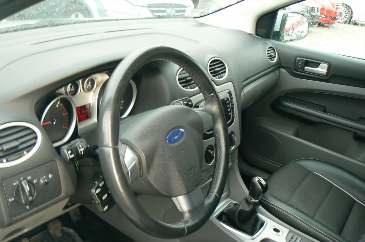 ford-focus-1-6-tdci-combi-118210km - 9