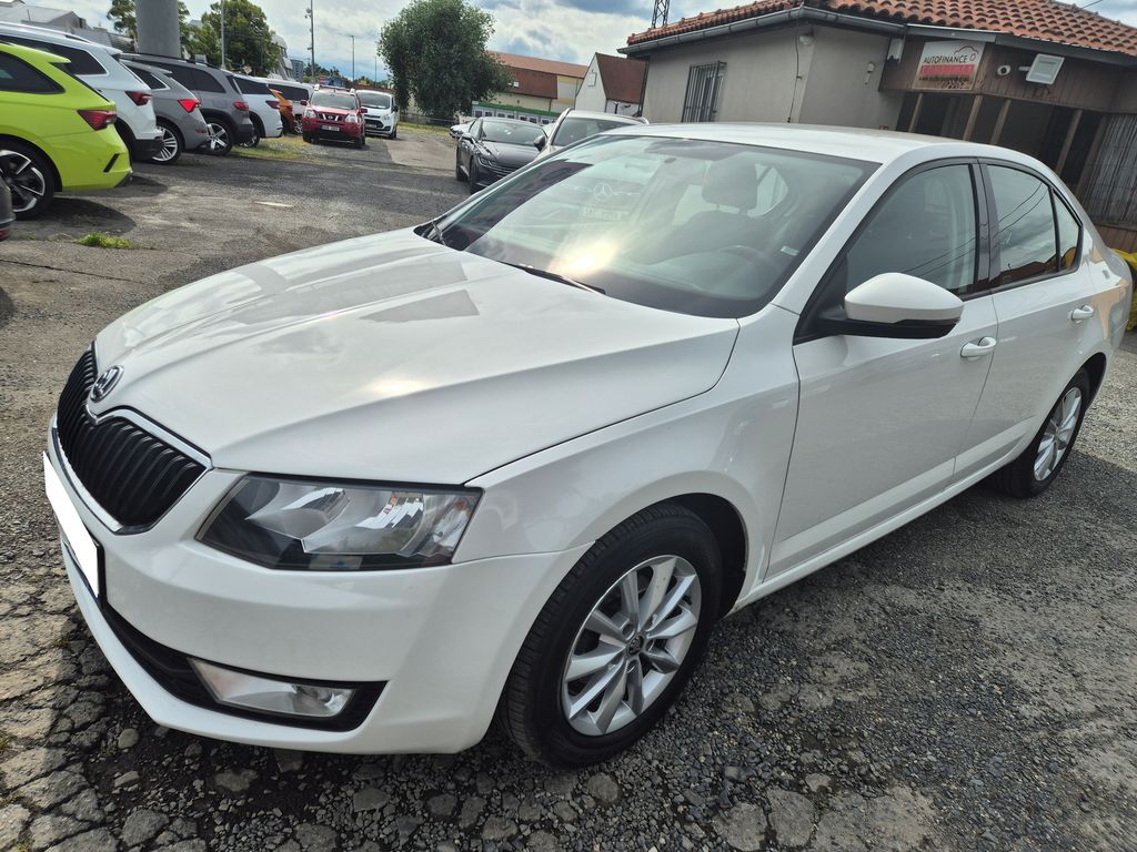 Škoda Octavia 1,6 TDI 81kW Ambition plus, CZ