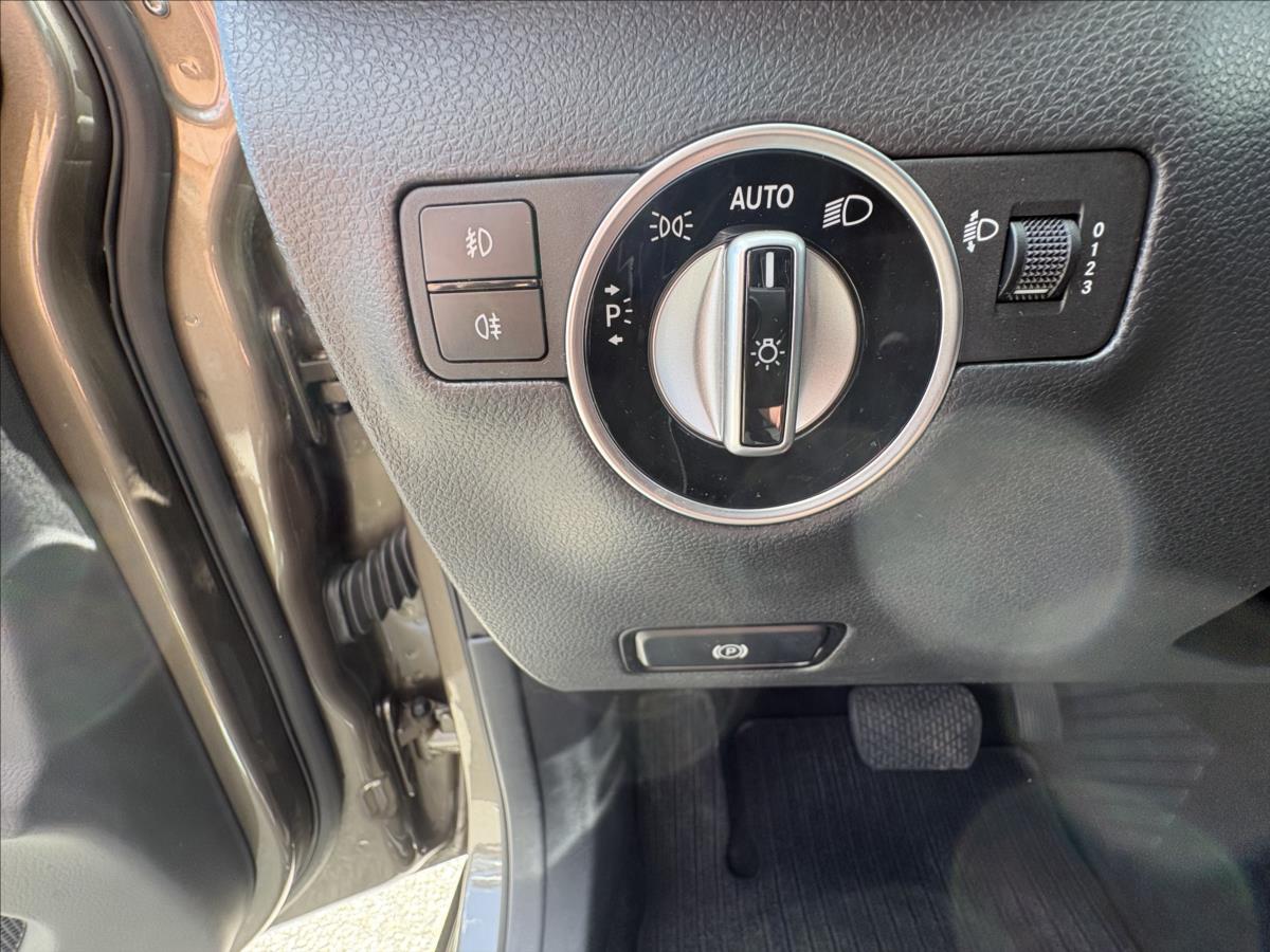 mercedes-benz-tridy-b-1-6-200i-115kw-at-vyhrev-kamer - 4
