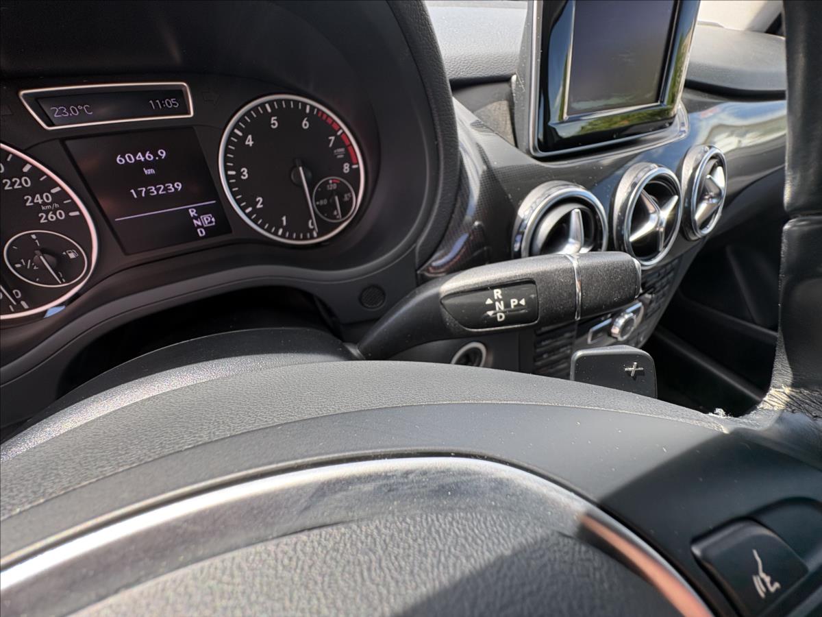 mercedes-benz-tridy-b-1-6-200i-115kw-at-vyhrev-kamer - 6