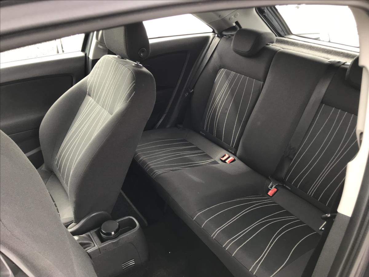 opel-corsa-1-3-cdti - 8