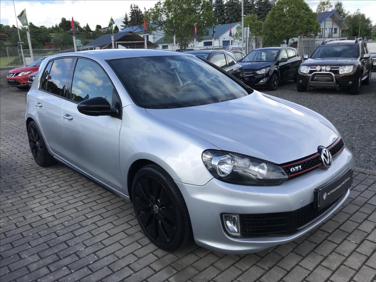 volkswagen-golf-1-2-gti - 1