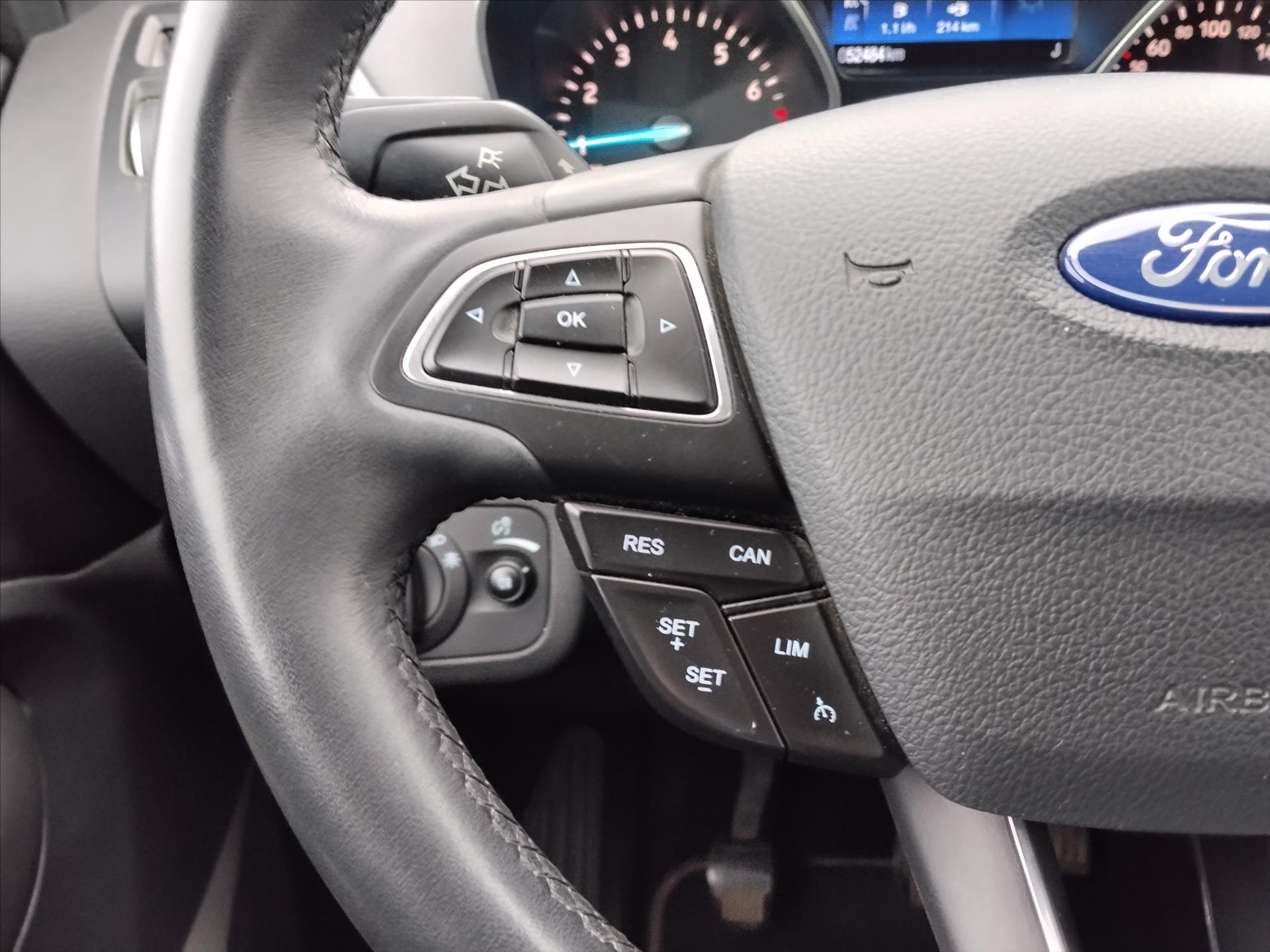 ford-kuga-1-5-ecoboost-110kw-titanium - 6