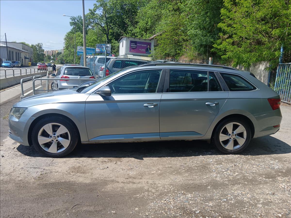 skoda-superb-2-0-tdi-ambition - 5