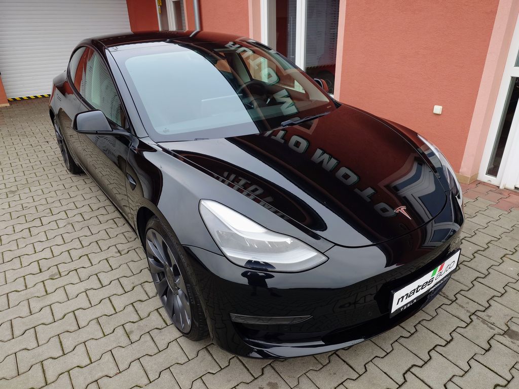 tesla-model-3-model-3-performance-377-kw-soh-87-9-odpocet-dp - 3