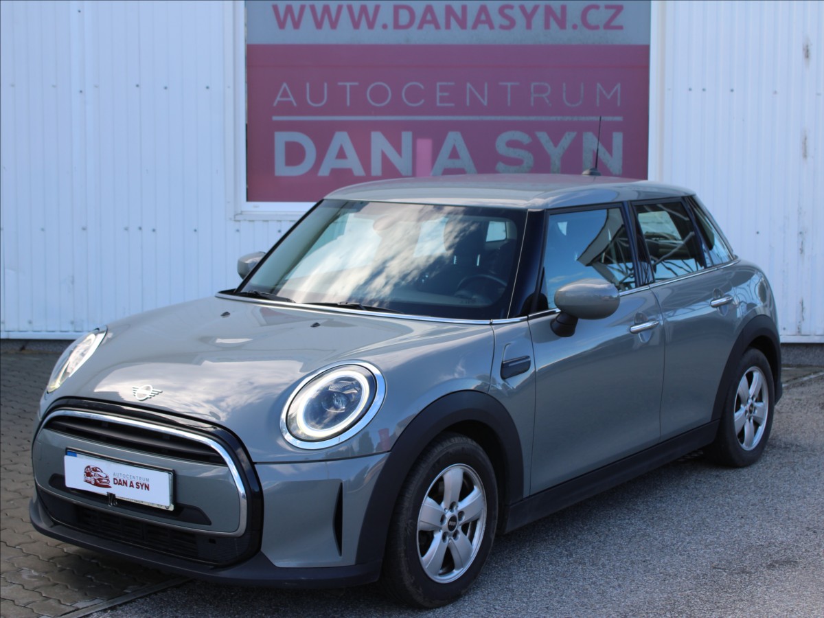 Mini Cooper 1,5 1.majitel CZ