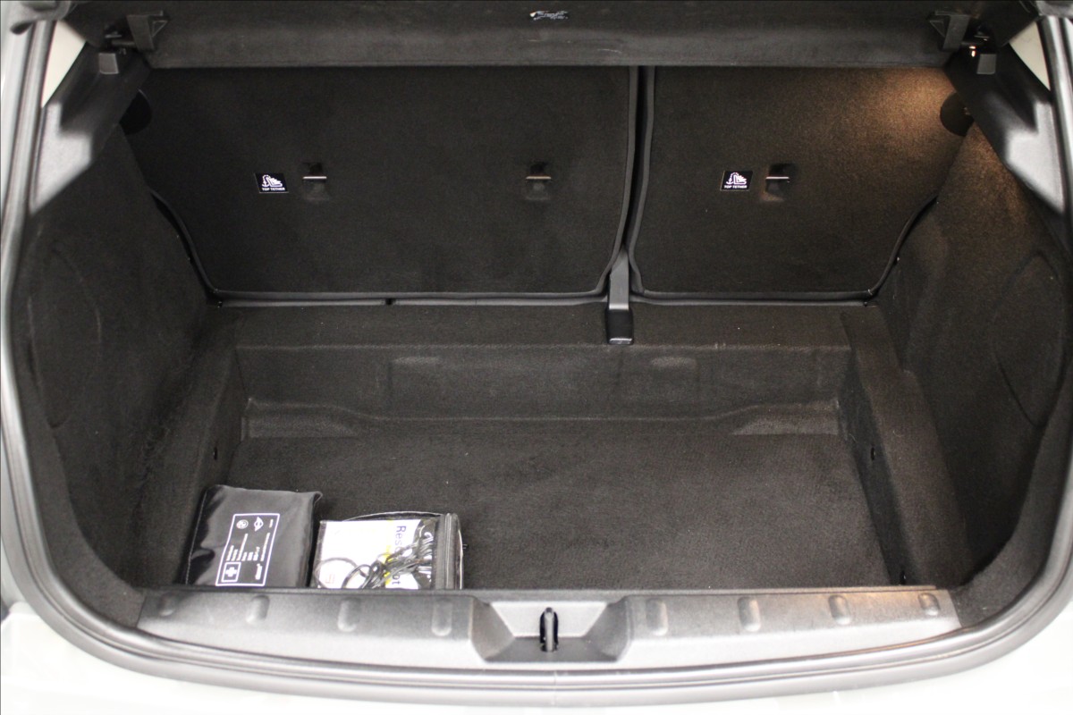 mini-cooper-1-5-1-majitel-cz - 4