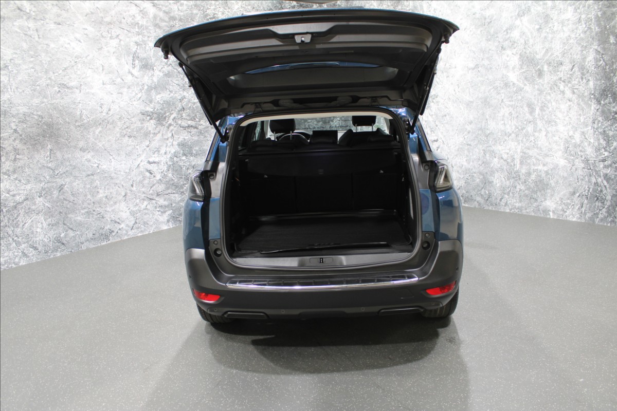 peugeot-5008-1-5-hdi-1-majitel-cz - 4