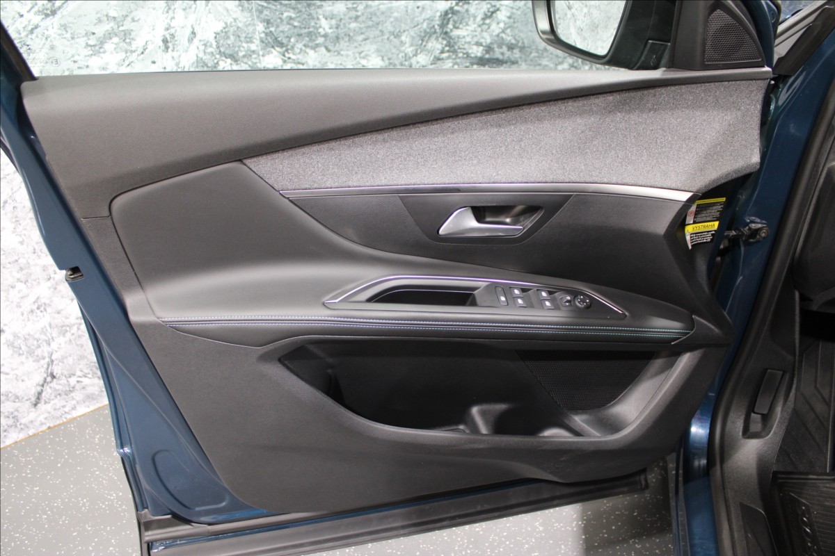 peugeot-5008-1-5-hdi-1-majitel-cz - 6