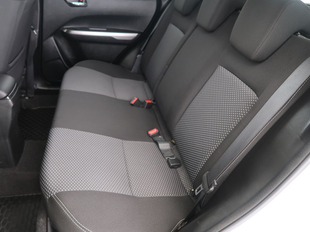 suzuki-vitara-1-4boostejet-4x4-cz-1maj - 9