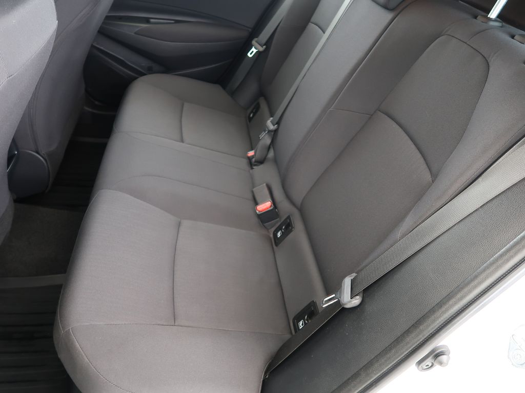 toyota-corolla-1-8hybrid-cz-1maj-activebusiness - 9