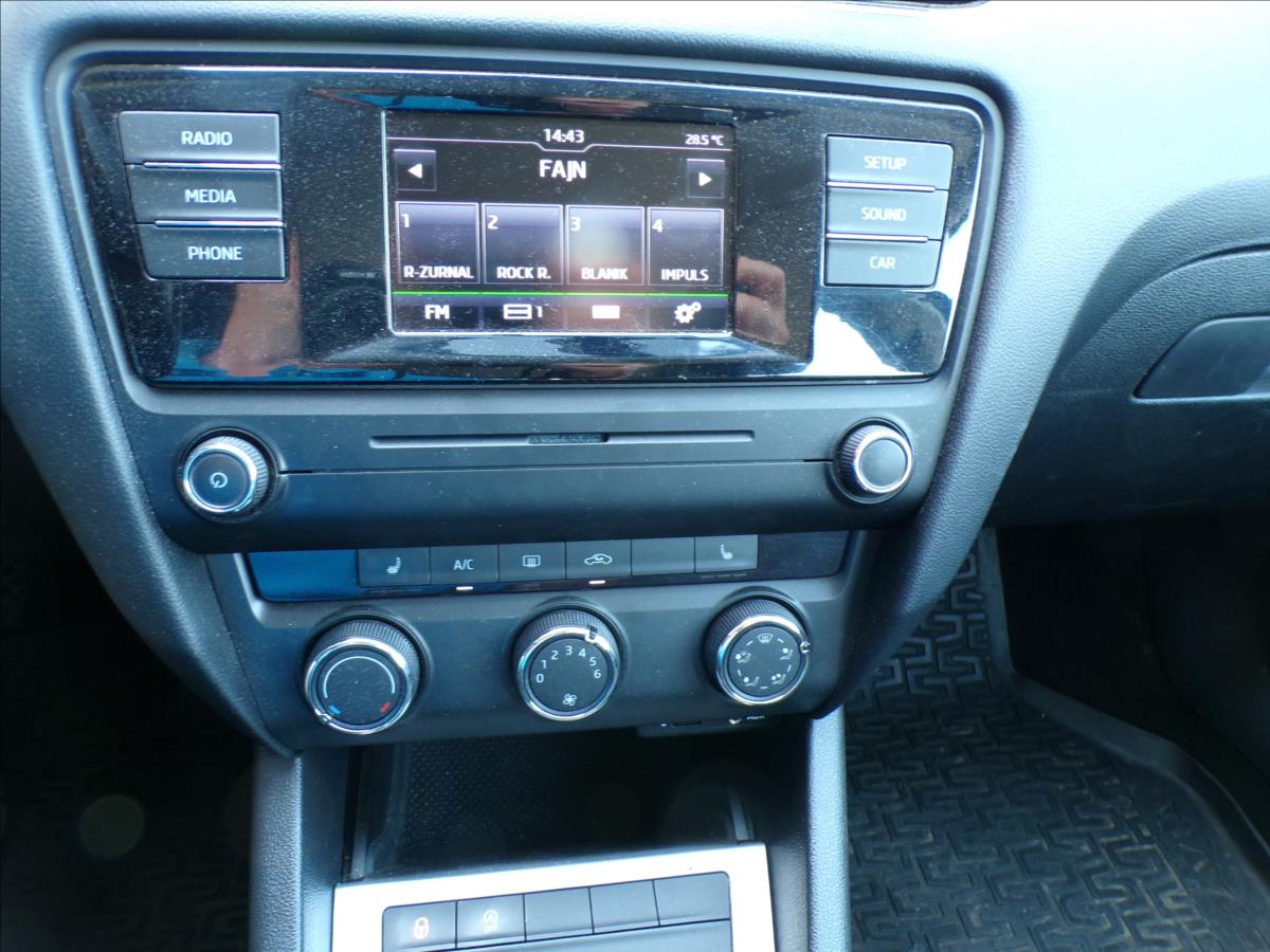 skoda-octavia-1-6-tdi - 8