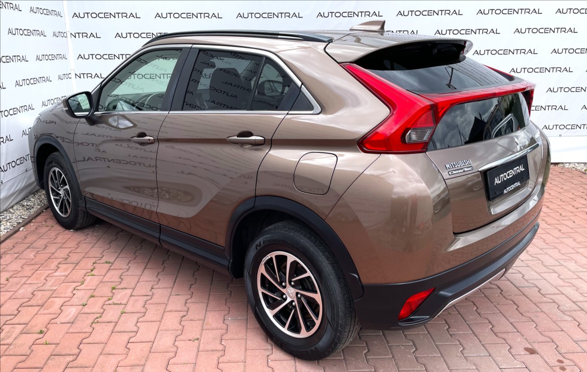 mitsubishi-eclipse-cross-1-5-t-mivtec-120kw-serv-kn - 5