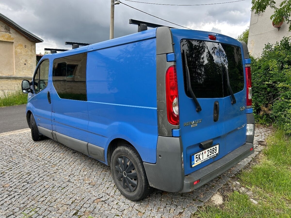 renault-trafic-2-0-long-84kw-6mist-v-tp-8-9 - 4