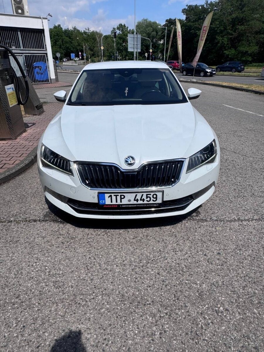 Škoda Superb 2,0   3